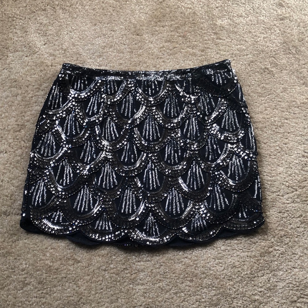 NWT Black Sequin Forever21 Skirt. Size S.